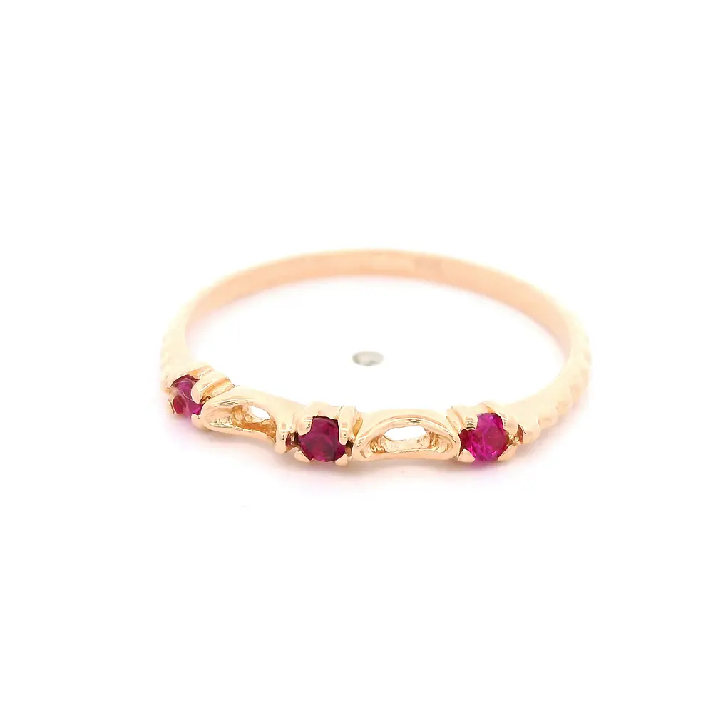 Anillo de Oro Amarillo 18K Tresillo Calado