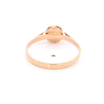 Anillo de Oro Amarillo 18K Chaton Circular