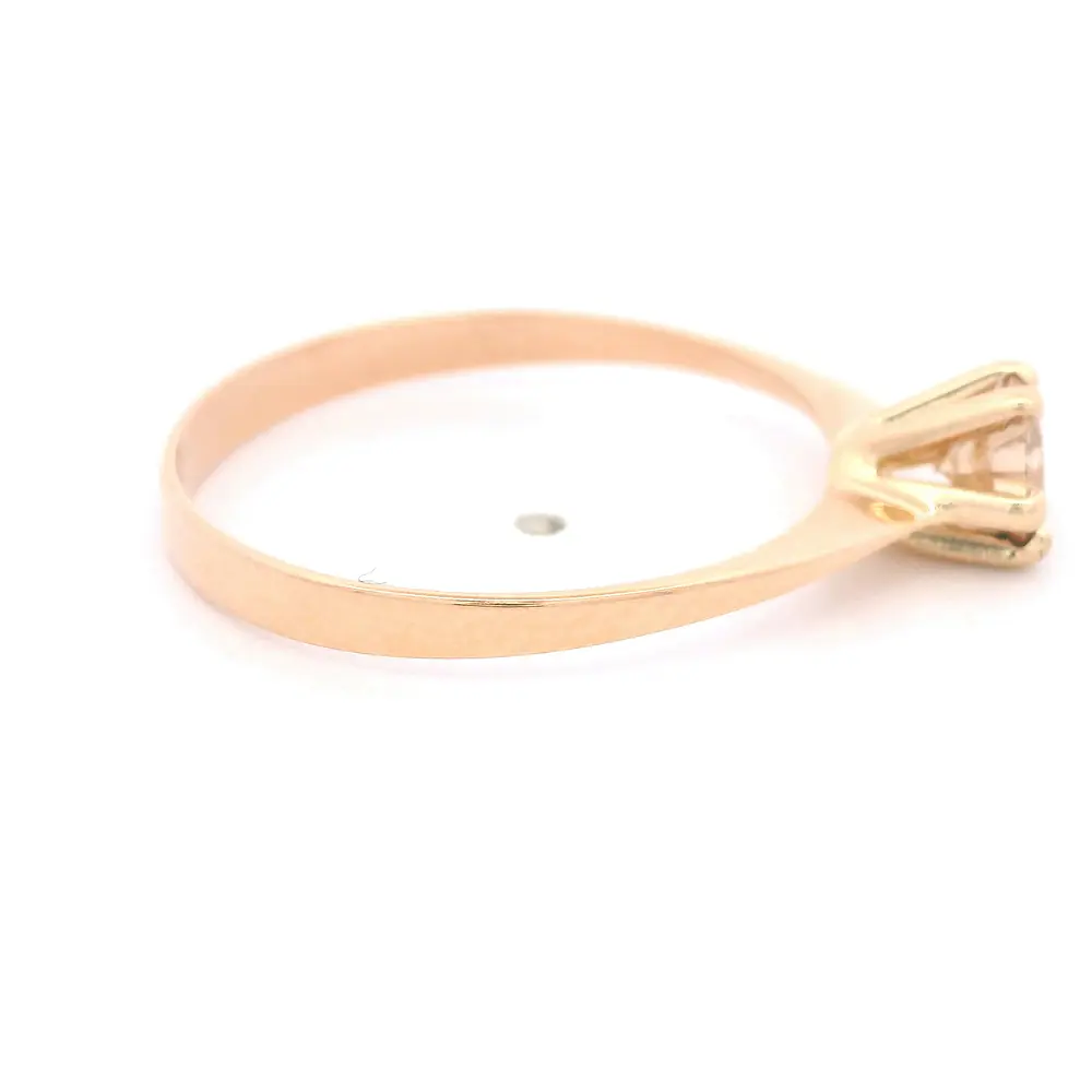 Anillo de Oro Amarillo 18K Solitario