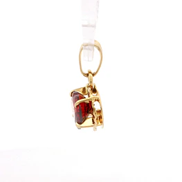 Colgante de Oro Amarillo 18K Chatón Corazón con 1 Piedra Fucsia