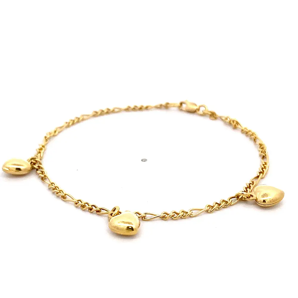 Pulsera de Oro Amarillo 18K Figaro 3x1 con 3 Dijes Corazones
