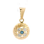 Colgante de Oro Amarillo 18K Circular Tallado con Flor, 1 Piedra Celeste, Piedras Incoloras