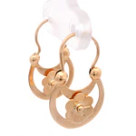 Aros de Oro Amarillo 18K Lágrima de Luna con Flor Tallada