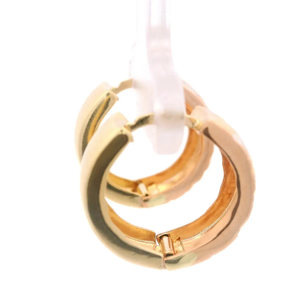 Aros de Tres Oros 18K Huggies Diamantado