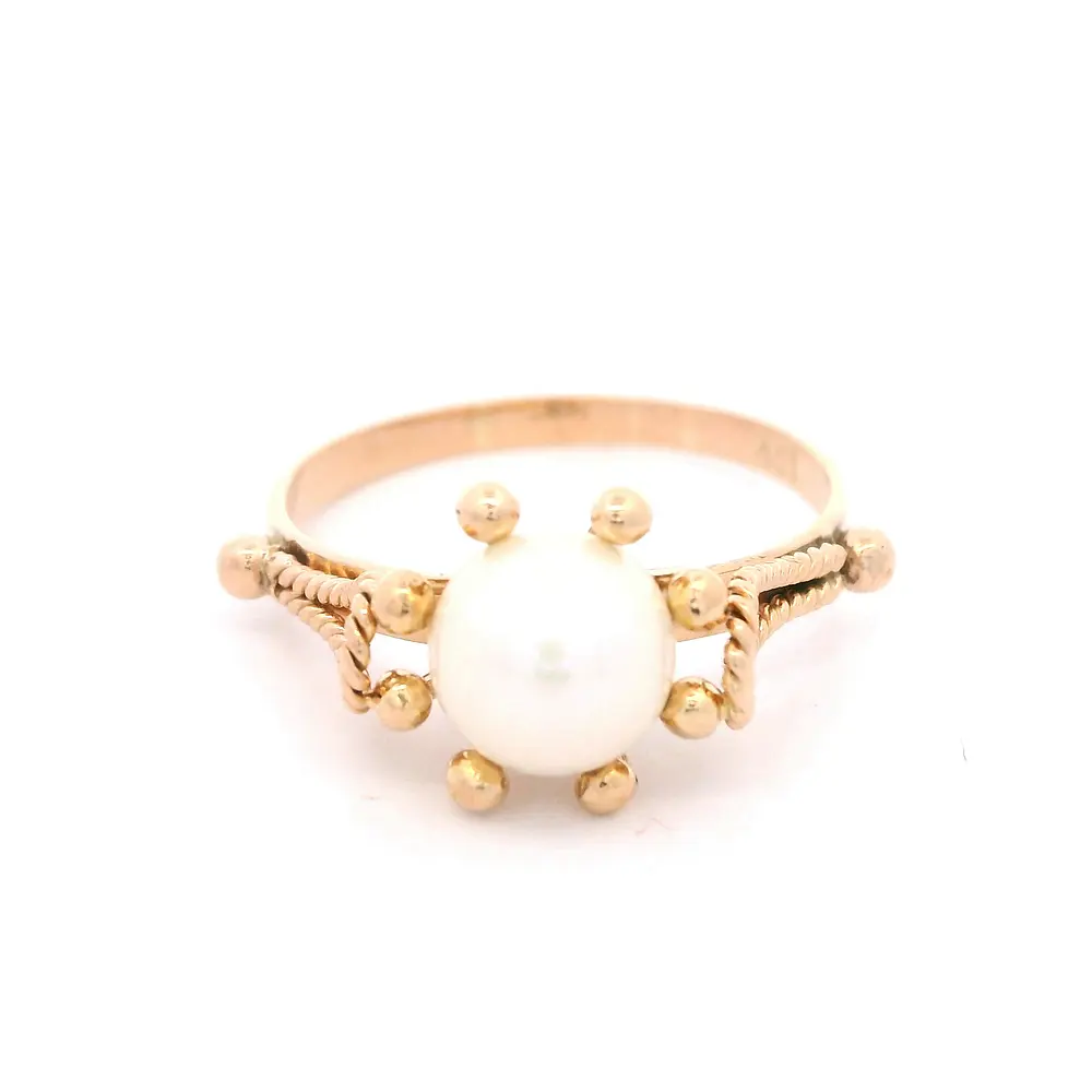 Anillo de Oro Amarillo 18K Pistilos Labrado