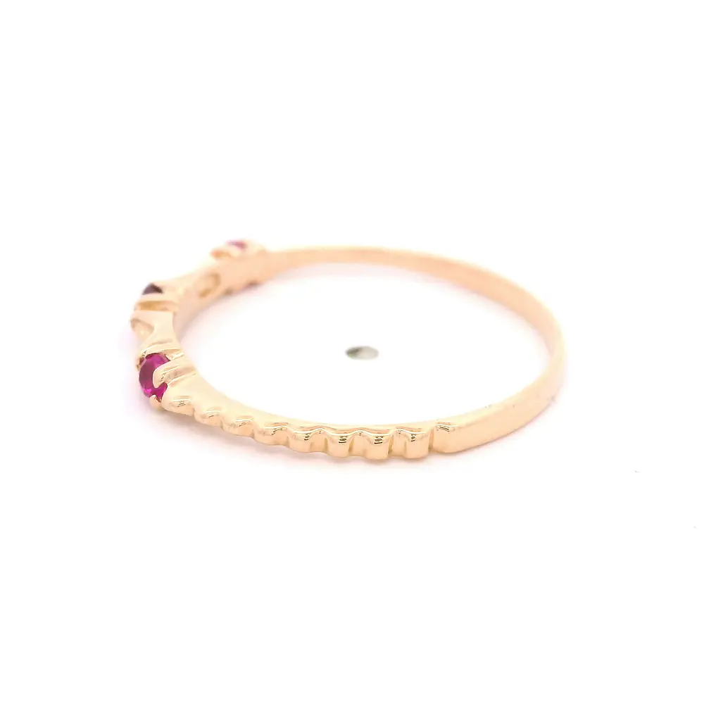 Anillo de Oro Amarillo 18K Tresillo Calado