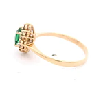Anillo de Oro Amarillo 18K Lady Di con 1 Piedra Verde y 12 Micropiedras Champagne