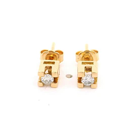 Aros Chatón Cuadrado 18K Oro Amarillo con Diamante