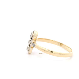 Anillo de Oro Amarillo 18K Trilogía con 5 Diamantes