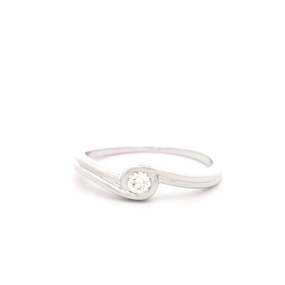 Anillo de Oro Rodinado 18K Solitario Crossed con 1 Diamante