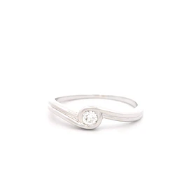 Anillo de Oro Rodinado 18K Solitario Crossed con 1 Diamante