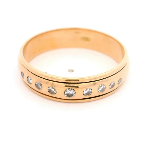 Anillo Tuerca 18K Oro Rosado con 9 Diamantes
