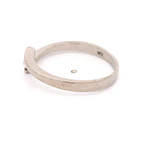 Anillo Solitario Crossed 18K Oro Blanco con Diamante
