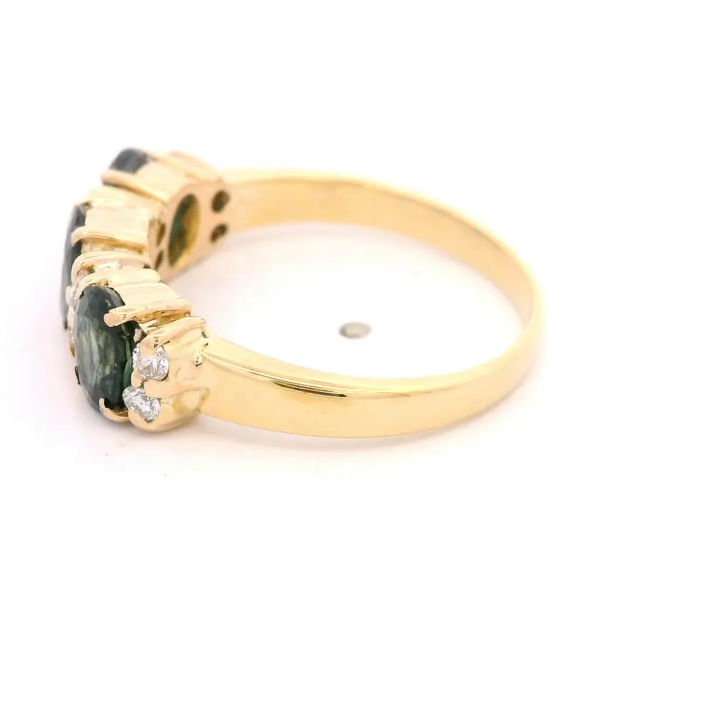 Anillo Cintillo 18K Oro Amarillo con Diamantes y Zafiros Ovales