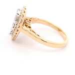 Anillo Gota Ovalada 14K Oro Amarillo con 31 Diamantes