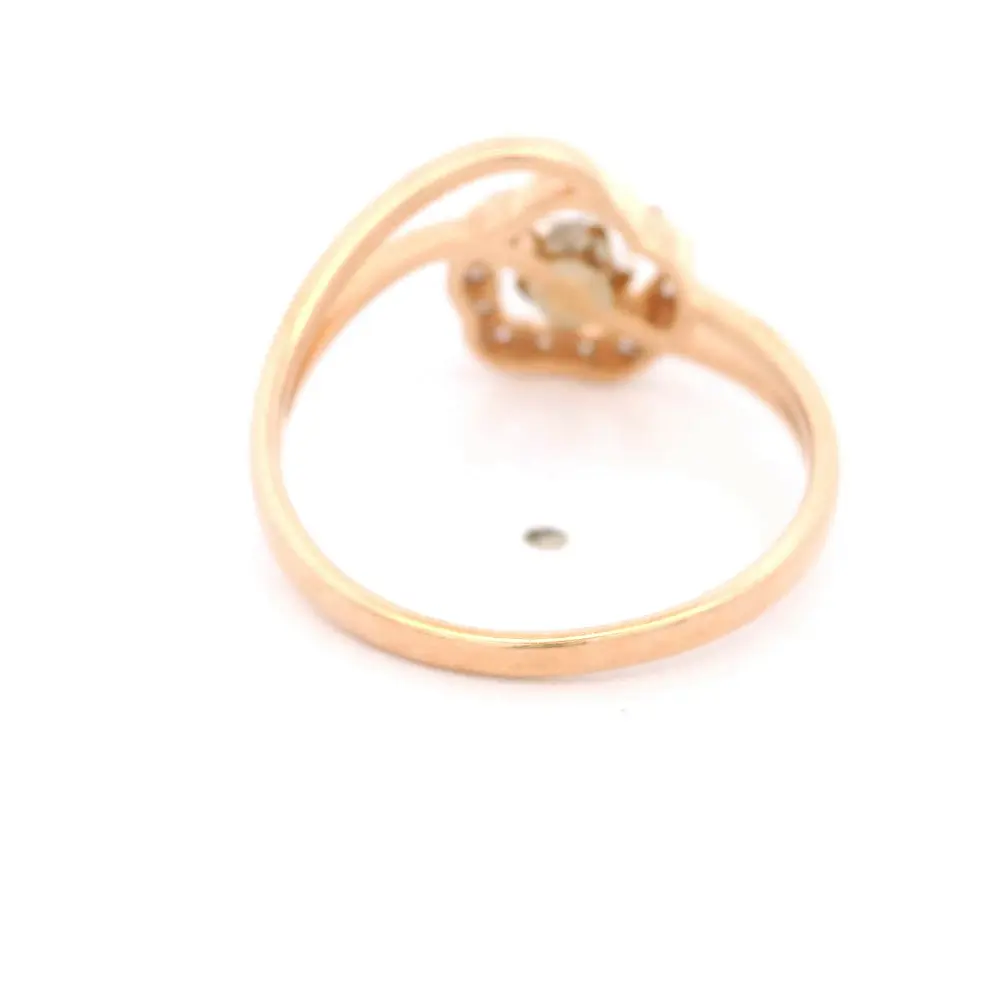 Anillo Flor Calada 14K Oro Rosado con 16 Diamantes