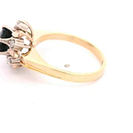 Anillo Flor 10K Oro Amarillo con 6 Diamantes y Zafiro