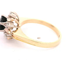Anillo Flor 10K Oro Amarillo con 6 Diamantes y Zafiro
