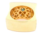 Anillo Sello 18K Dos Oros con 18 Diamantes y Piedra Azul
