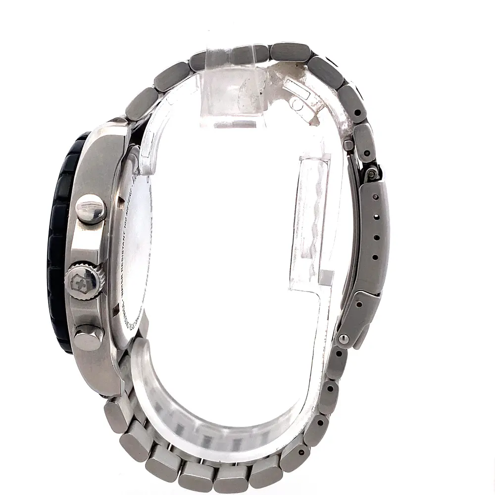 Reloj Victorinox Swiss Army Maverick Sport Modelo 241679 para Hombre en Acero