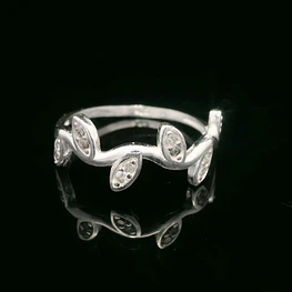 Anillo de Plata Hojas de Laurel con Circones