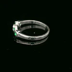Anillo de Plata Argolla con Centro Ondulado y 5 Circones