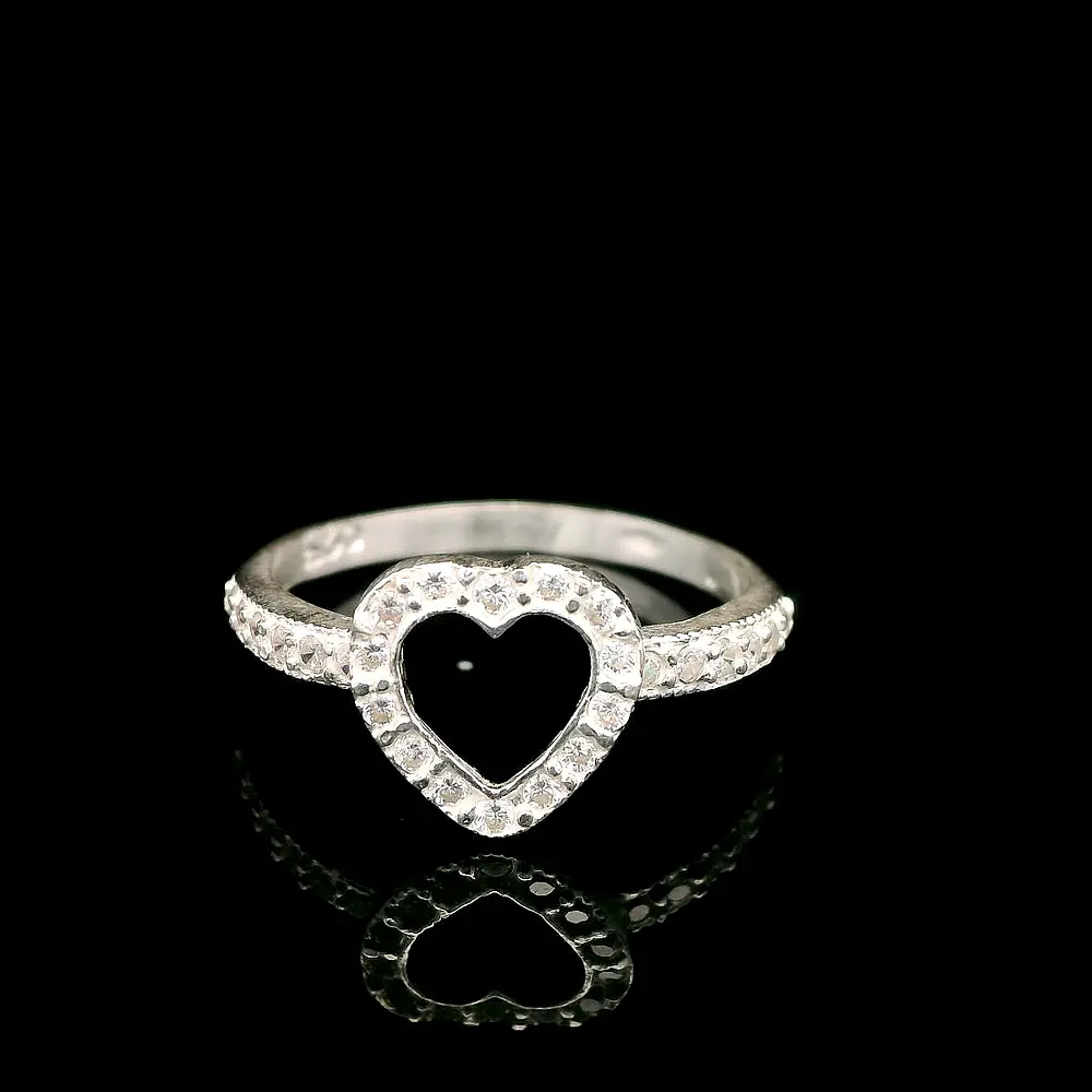 Anillo de Plata con Corazón Central en Circones de Colores