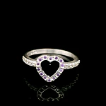 Anillo de Plata con Corazón Central en Circones de Colores