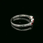 Anillo de Plata Argolla con Centro Ondulado y 5 Circones de Colores