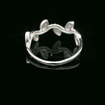 Anillo de Plata Hojas de Laurel con Circones