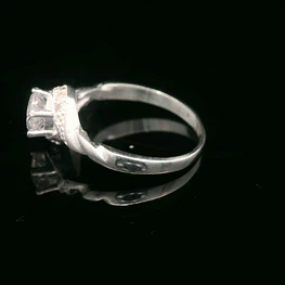 Anillo de Plata Solitario Circular con 6 Pistilos