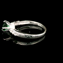 Anillo de Plata Solitario con Circón de Color