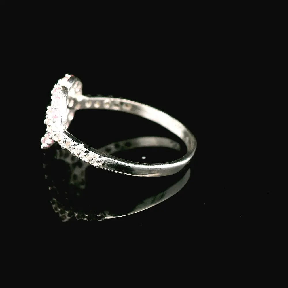 Anillo de Plata Cintillo con Corazón Central