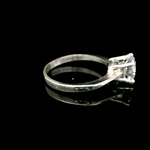 Anillo de Plata Solitario con Circón Redondo