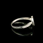 Anillo de Plata con Corazón Central en Circones de Colores