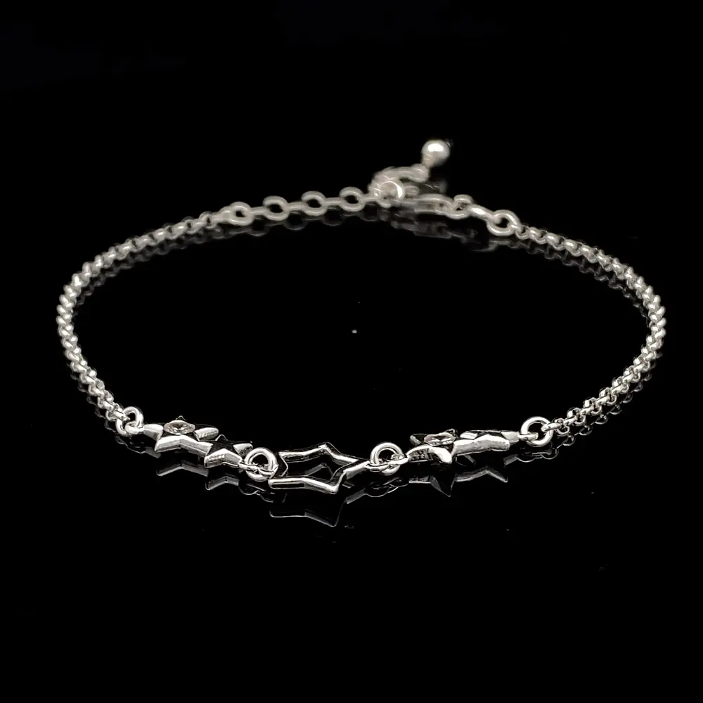 Pulsera de Plata Limada con Silueta de Estrella Central y Estrellas