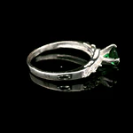 Anillo de Plata Solitario con Circón de Color