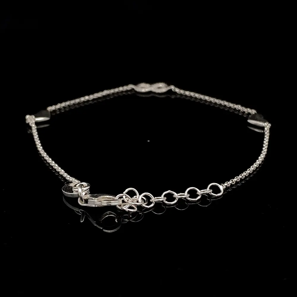 Pulsera de Plata Limada con Infinito Diamantado y Corazones Lisos