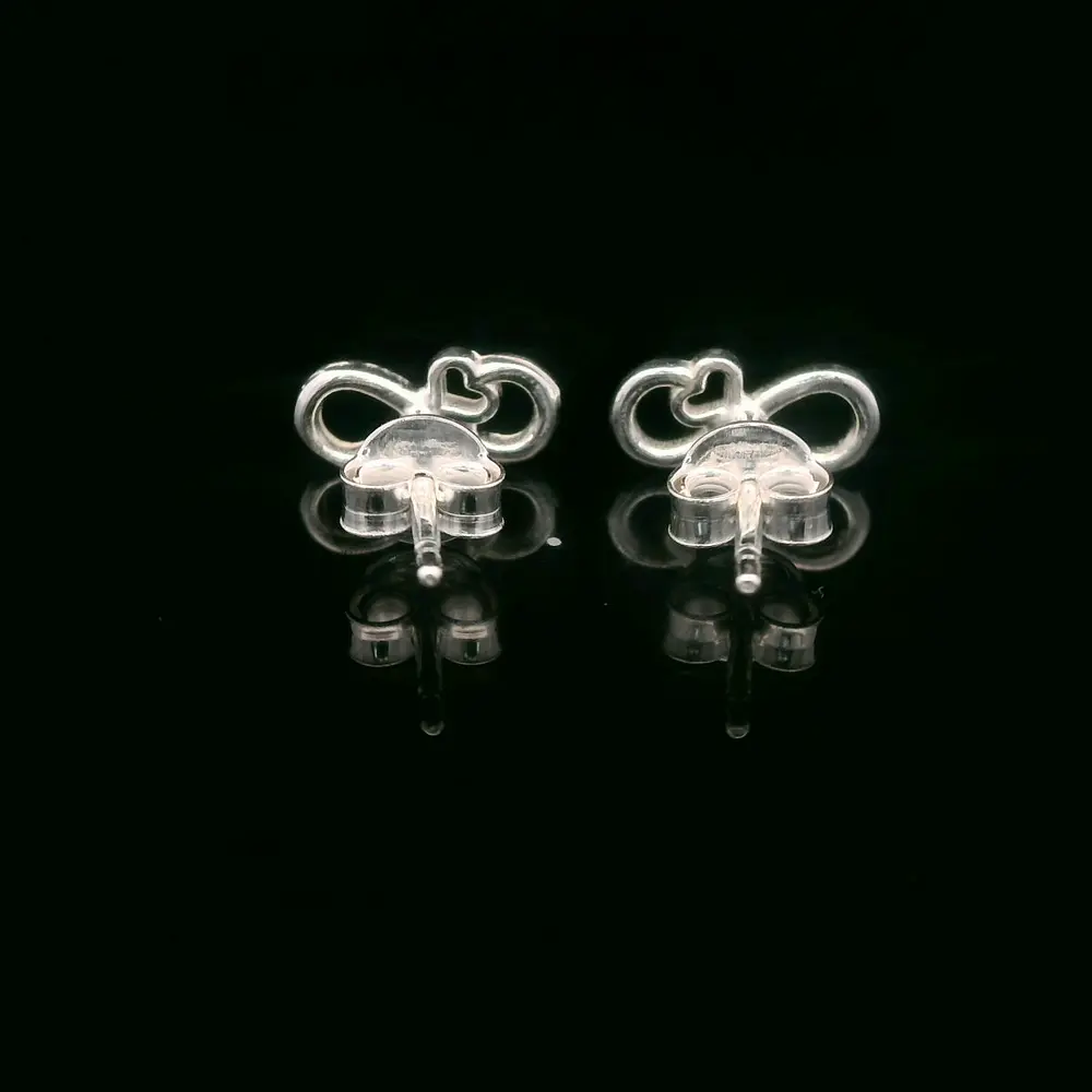 Aros de Plata Infinito con Corazón