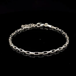 Pulsera de Plata Limada con Diseño Trenzado en Eslabones