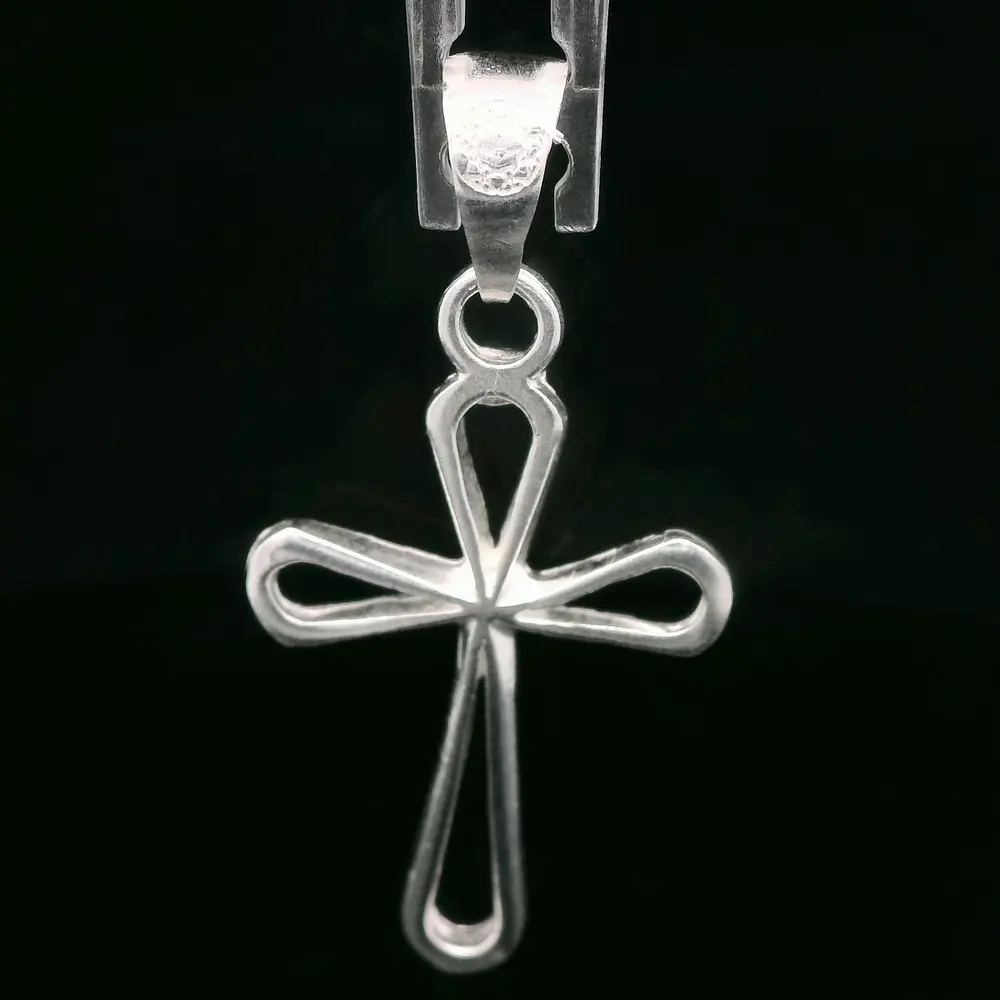 Colgante de Plata Cruz Troquelada