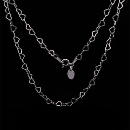 Cadena de Plata con Corazones Continuos