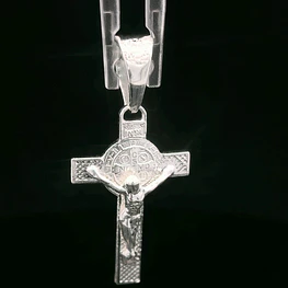 Colgante de Plata Cruz San Benito Troquelada