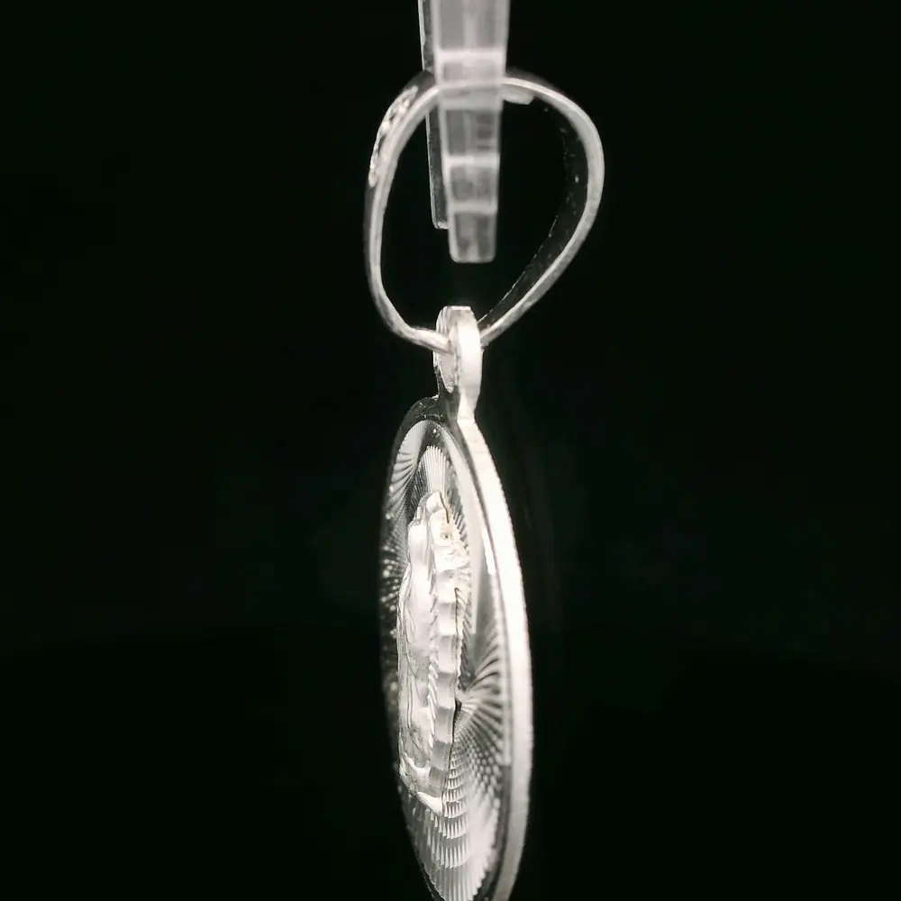 Colgante de Plata Medalla Redonda Guadalupe