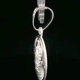 Colgante de Plata Medalla Redonda Guadalupe