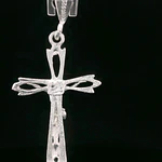 Colgante de Plata Crucifijo Calado con Cristo