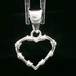 Colgante de Plata Corazón Espinado