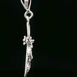 Colgante de Plata Crucifijo Calado con Cristo