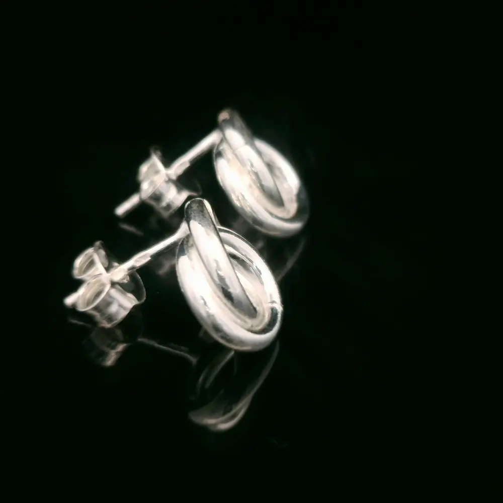 Aros de Plata Círculos Entrelazados