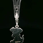 Colgante de Plata Placa Perro Barroco